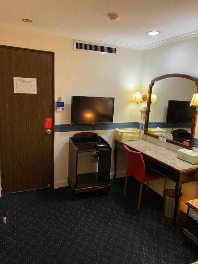 Guang Haw Hotel Tainan Esterno foto
