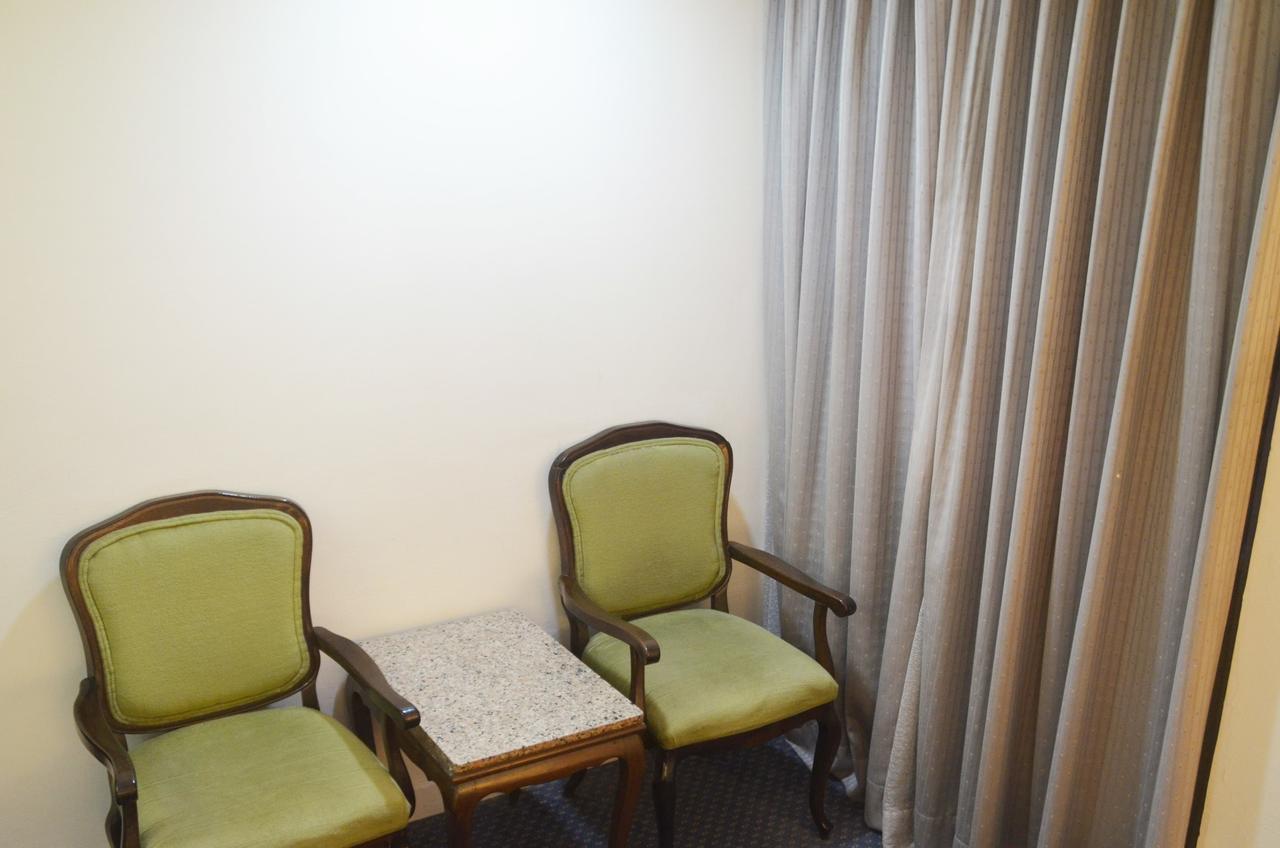 Guang Haw Hotel Tainan Esterno foto