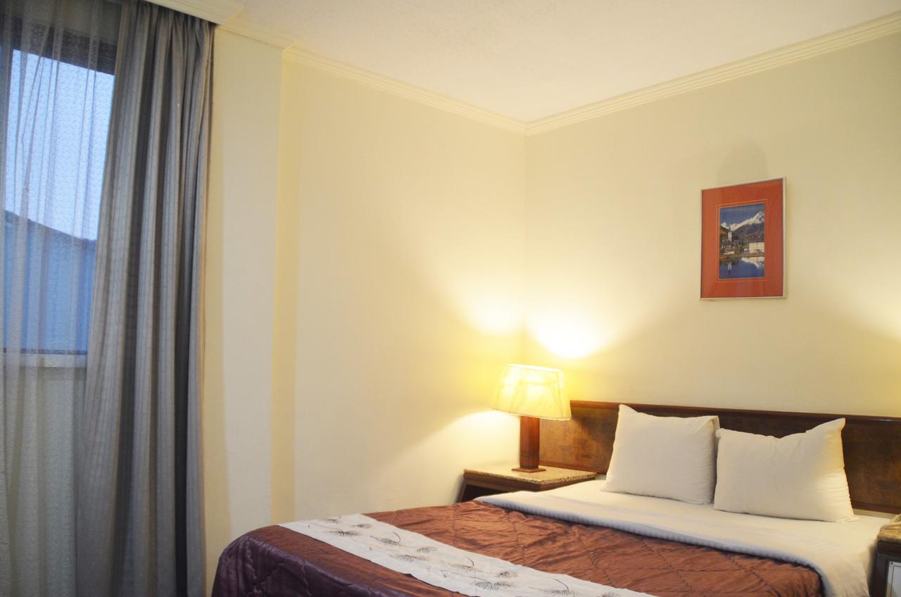 Guang Haw Hotel Tainan Esterno foto