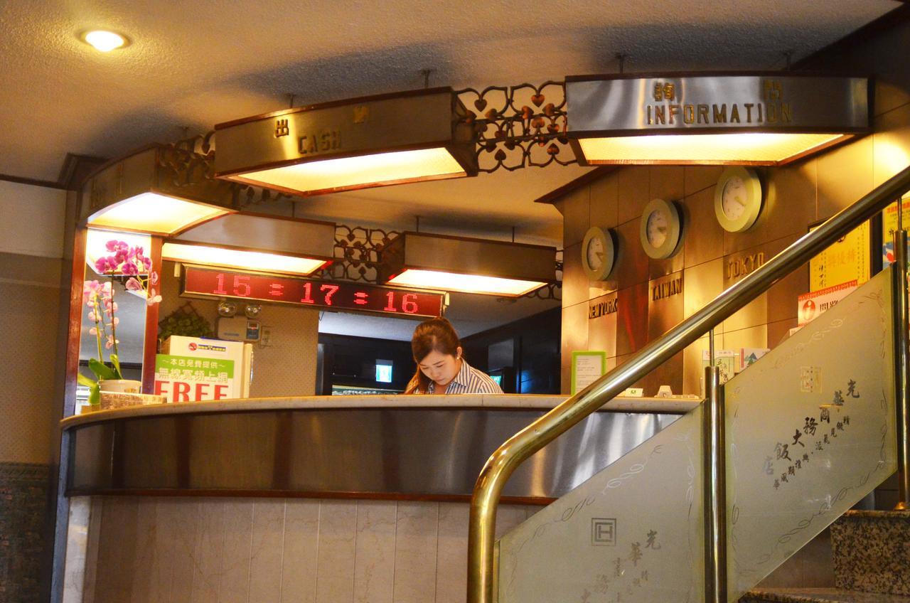 Guang Haw Hotel Tainan Esterno foto